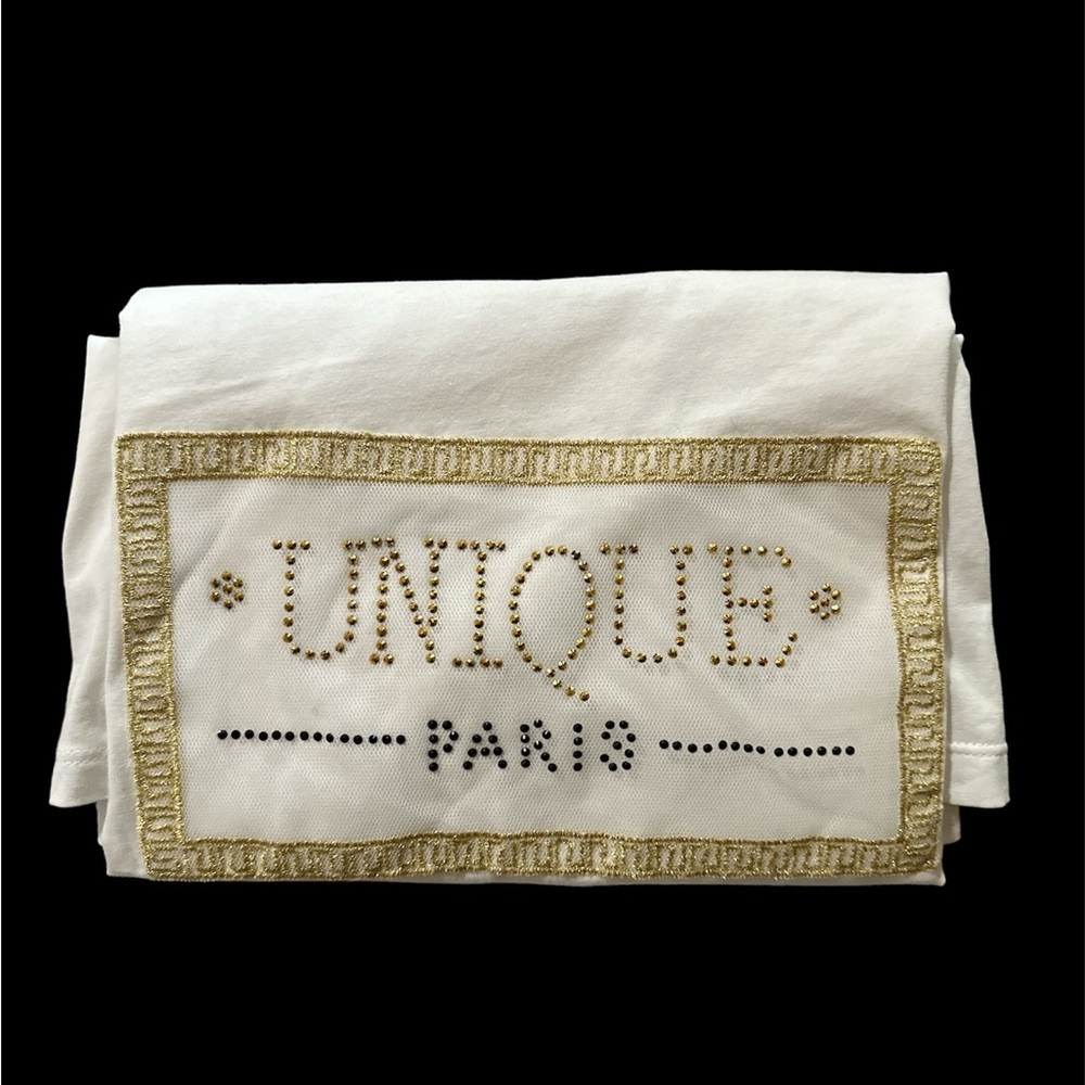 White Shortsleeves Small To Medium T-shirt With Embellishment BNWOT - Picture 4 of 10